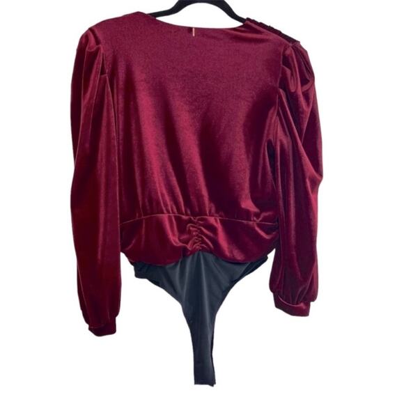 Misa Los Angeles Ari Velvet Bodysuit In Ruby Size S - Picture 3 of 11